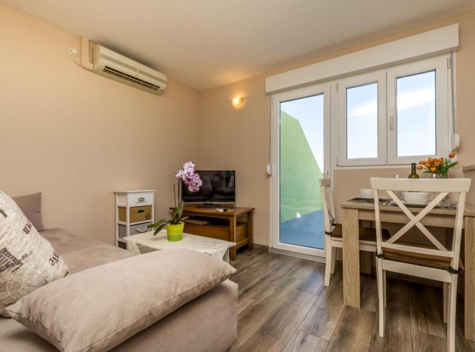 Pansion Belvedere Mali Lošinj Εξωτερικό φωτογραφία