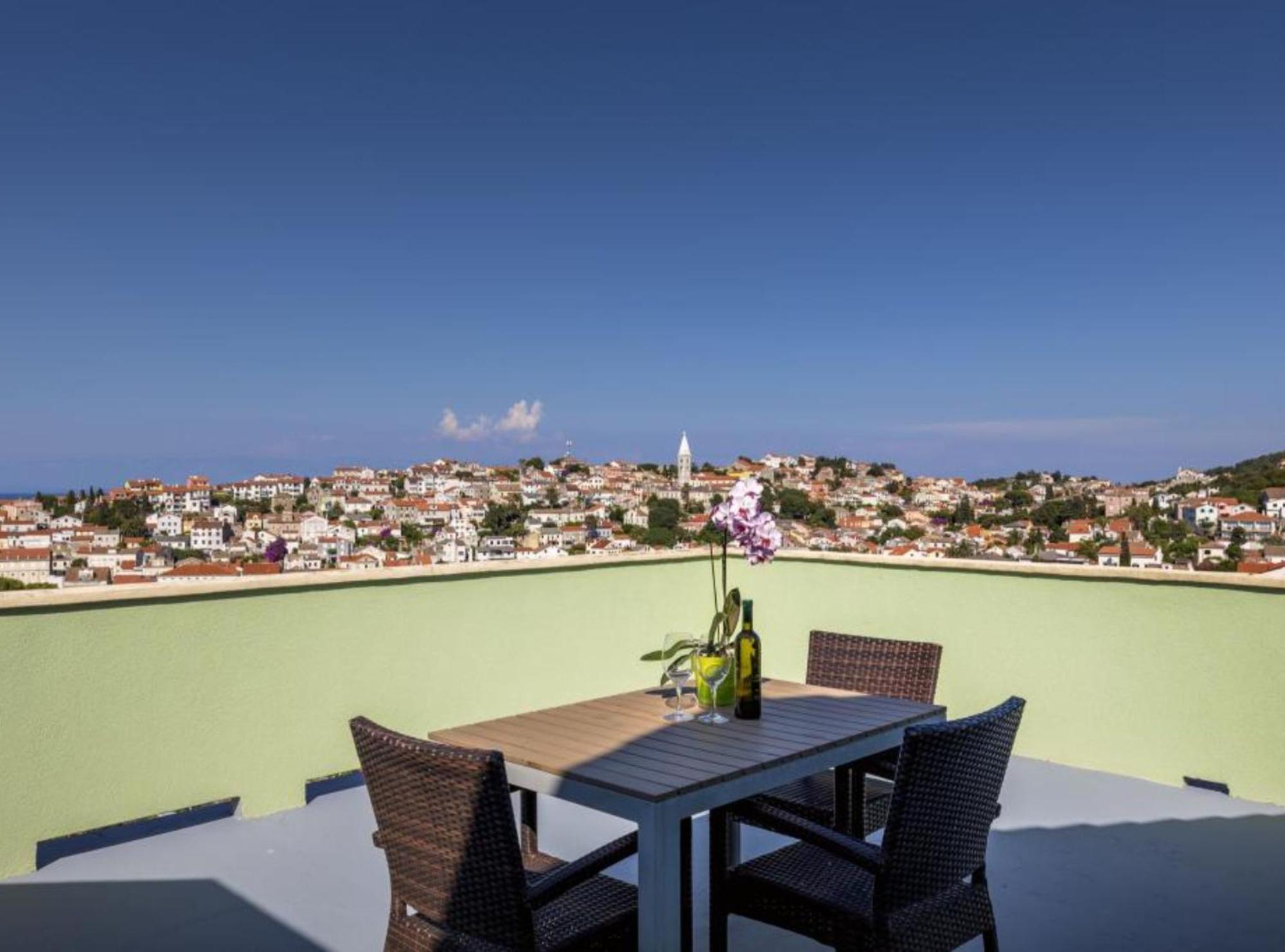 Pansion Belvedere Mali Lošinj Εξωτερικό φωτογραφία